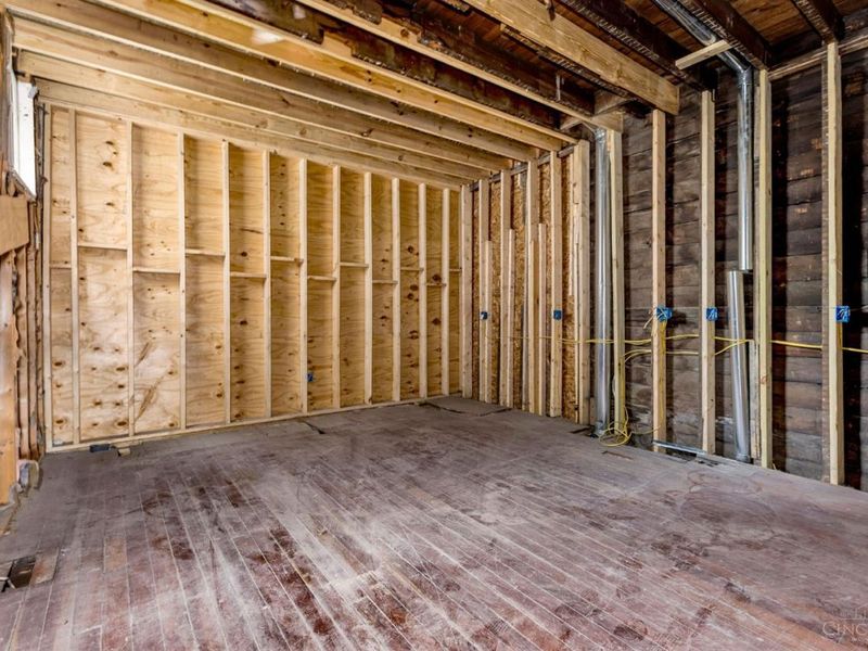 2169 Sohn Street, Cincinnati, OH 45219 Photo 4