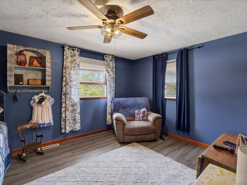 6910 Brad Road, Paint Twp, OH 45133 Photo 11