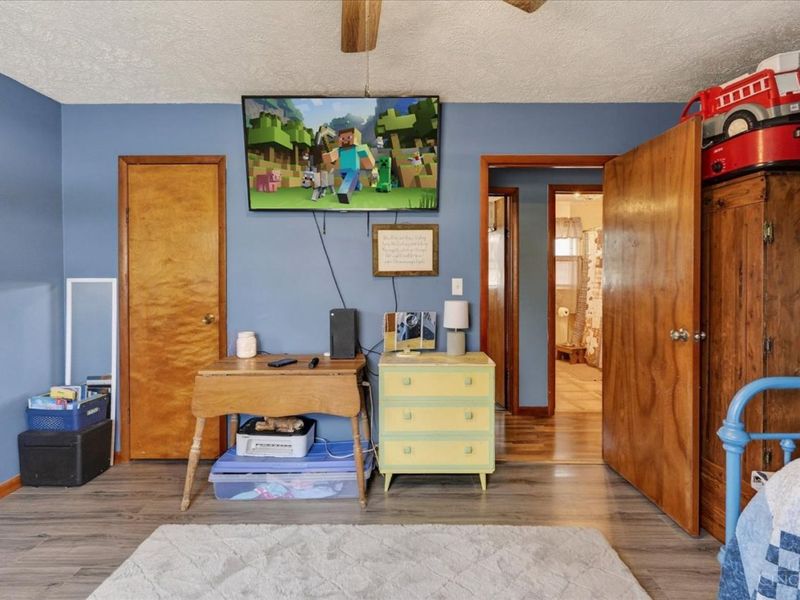 6910 Brad Road, Paint Twp, OH 45133 Photo 12