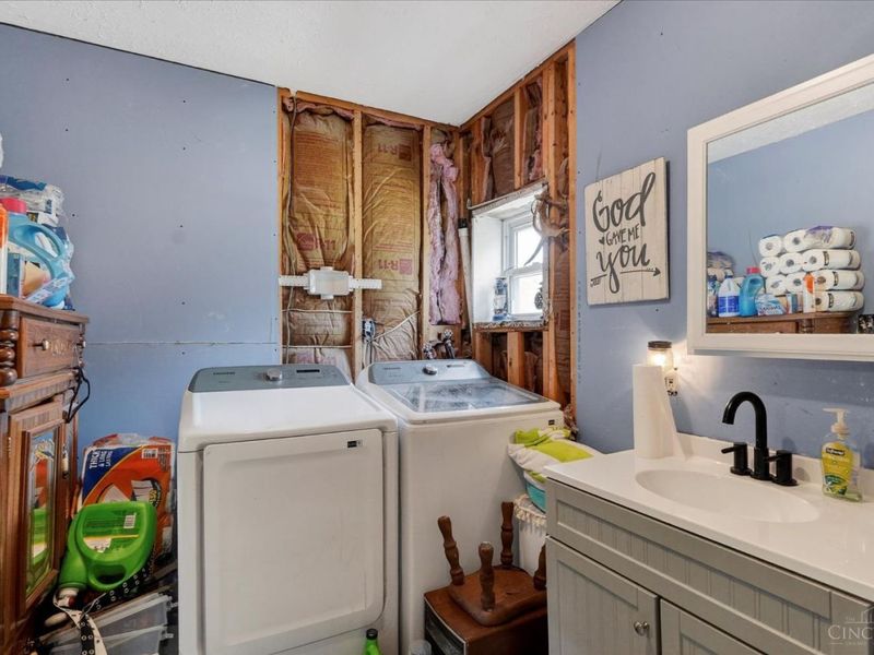 6910 Brad Road, Paint Twp, OH 45133 Photo 16