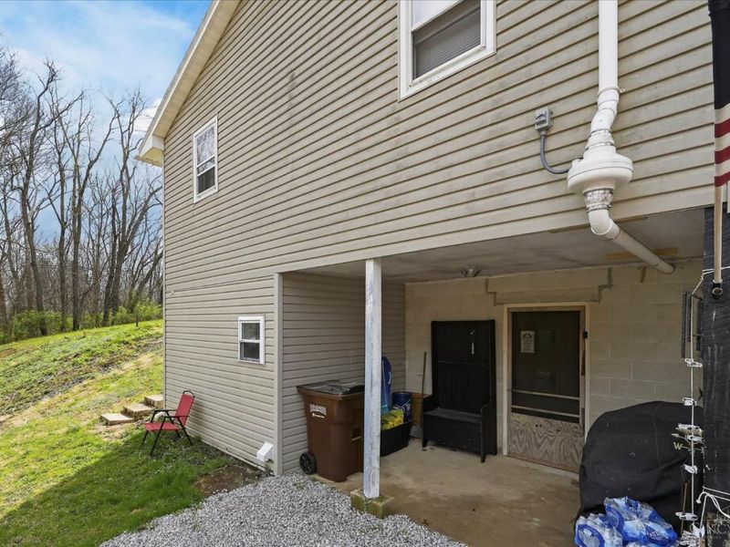 6910 Brad Road, Paint Twp, OH 45133 Photo 27