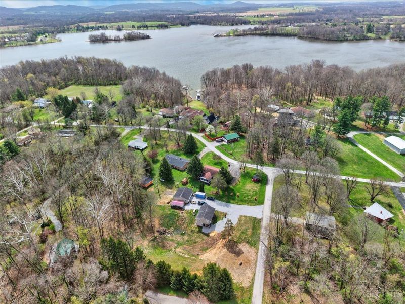 6910 Brad Road, Paint Twp, OH 45133 Photo 35