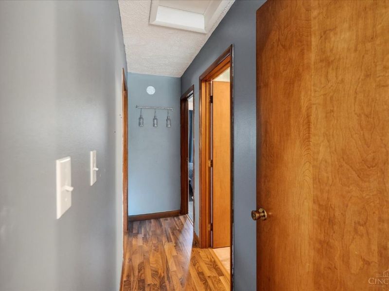 6910 Brad Road, Paint Twp, OH 45133 Photo 5