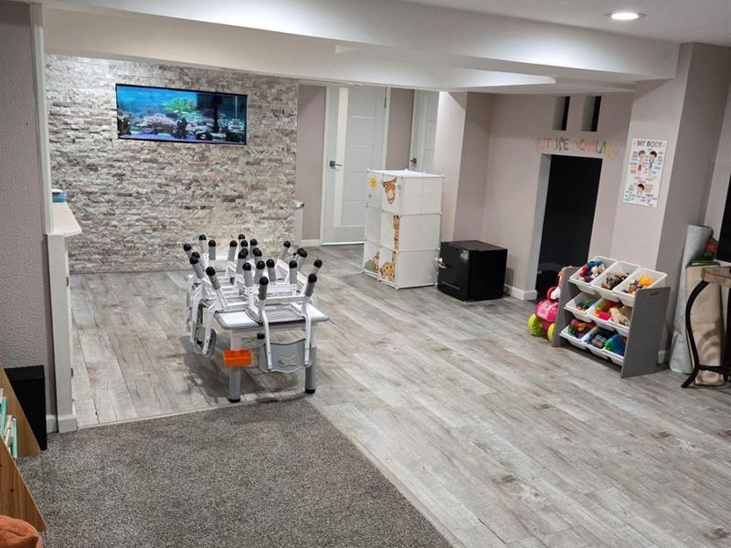 1042 Hollytree Drive, Springfield Twp., OH 45231 Photo 27