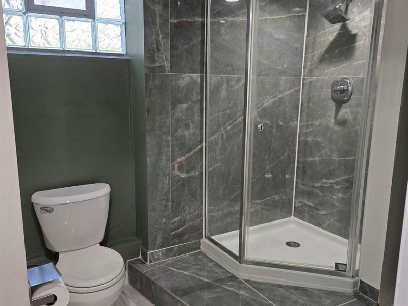 1042 Hollytree Drive, Springfield Twp., OH 45231 Photo 28