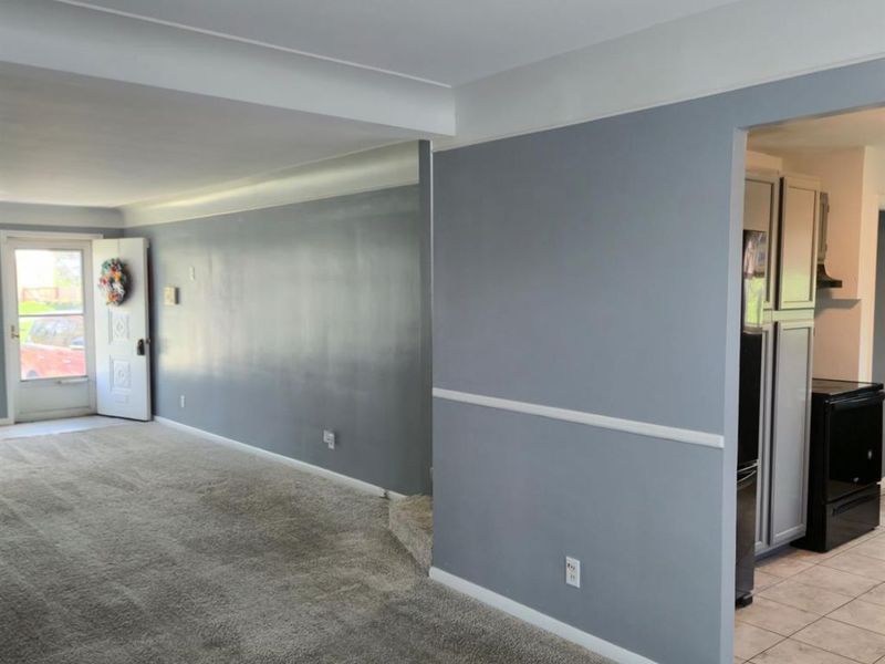 1042 Hollytree Drive, Springfield Twp., OH 45231 Photo 6