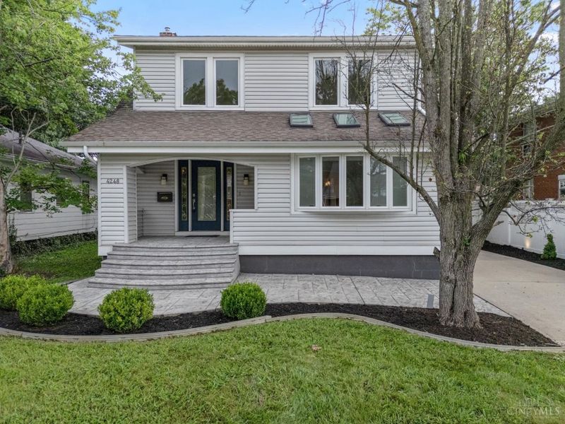 4248 South Avenue, Silverton, OH 45236 Photo 2