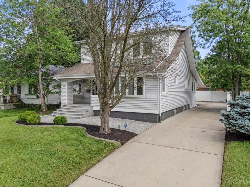 4248 South Avenue, Silverton, OH 45236 Photo 8