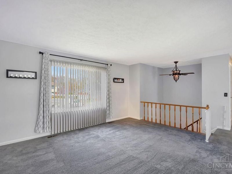 328 Clareknoll Court, Cincinnati, OH 45238 Photo 10