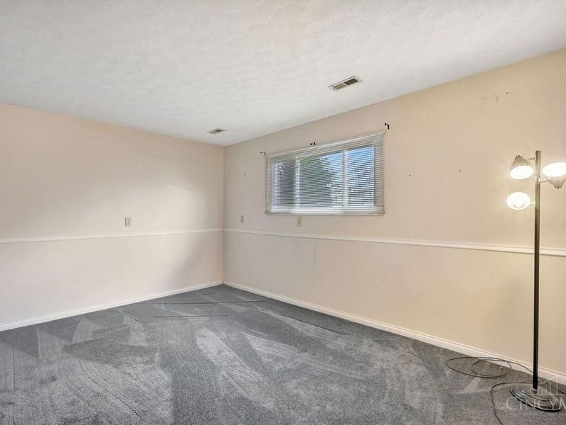 328 Clareknoll Court, Cincinnati, OH 45238 Photo 25