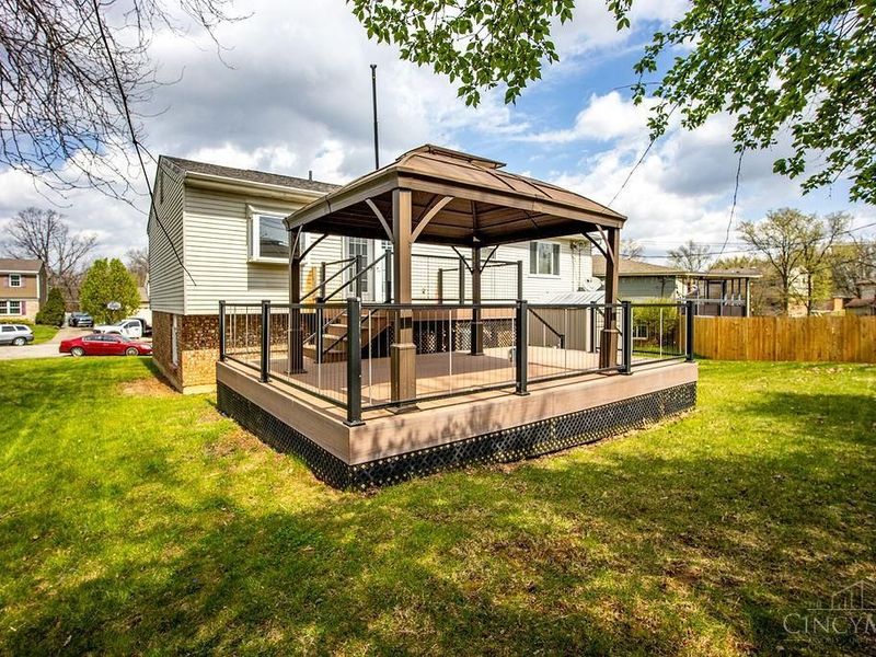 328 Clareknoll Court, Cincinnati, OH 45238 Photo 37