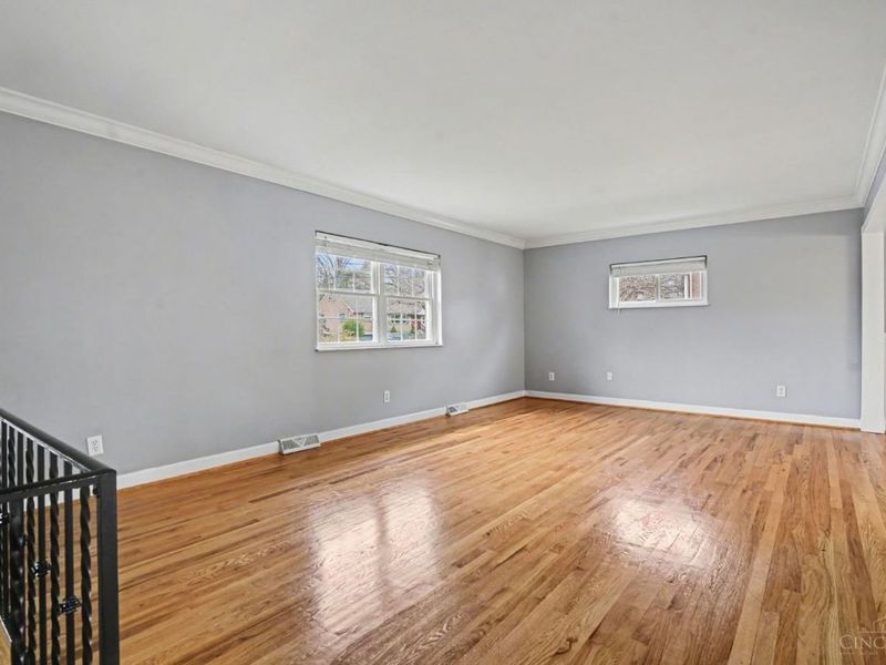 2026 Bellglade Terrace, Cincinnati, OH 45238 Photo 3