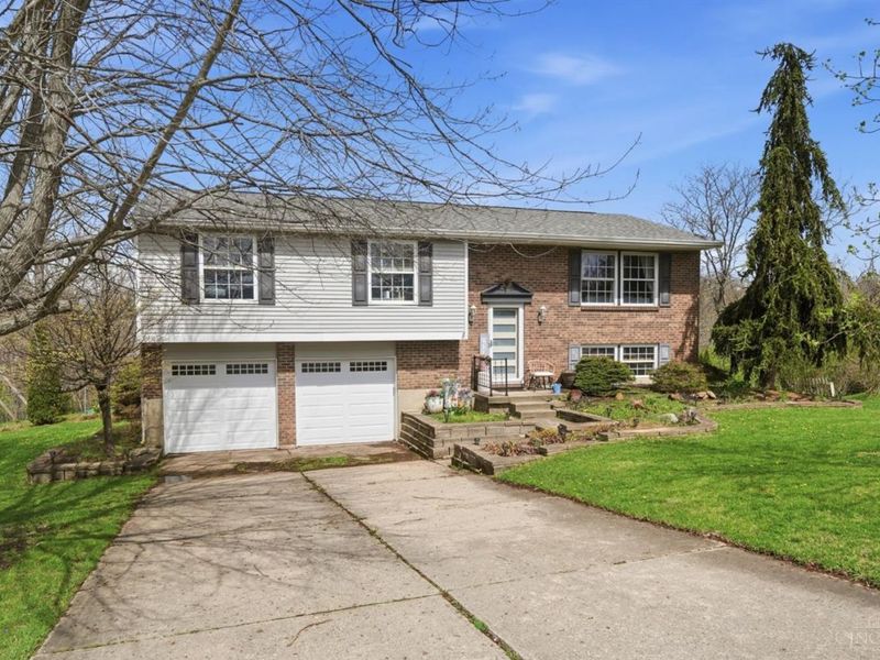 5942 Cedaridge Drive, Green Township, OH 45247 Photo 2