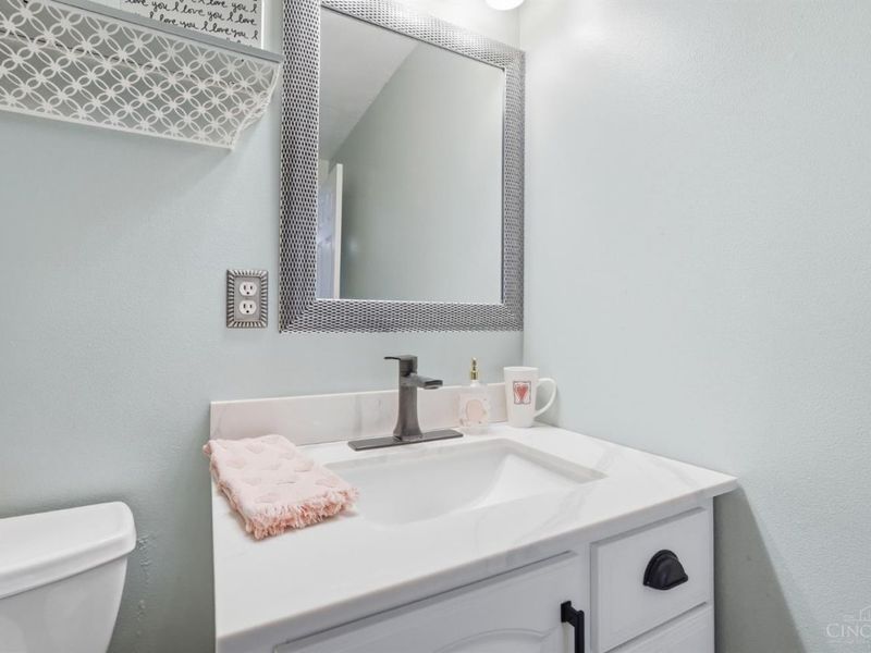 5942 Cedaridge Drive, Green Township, OH 45247 Photo 36