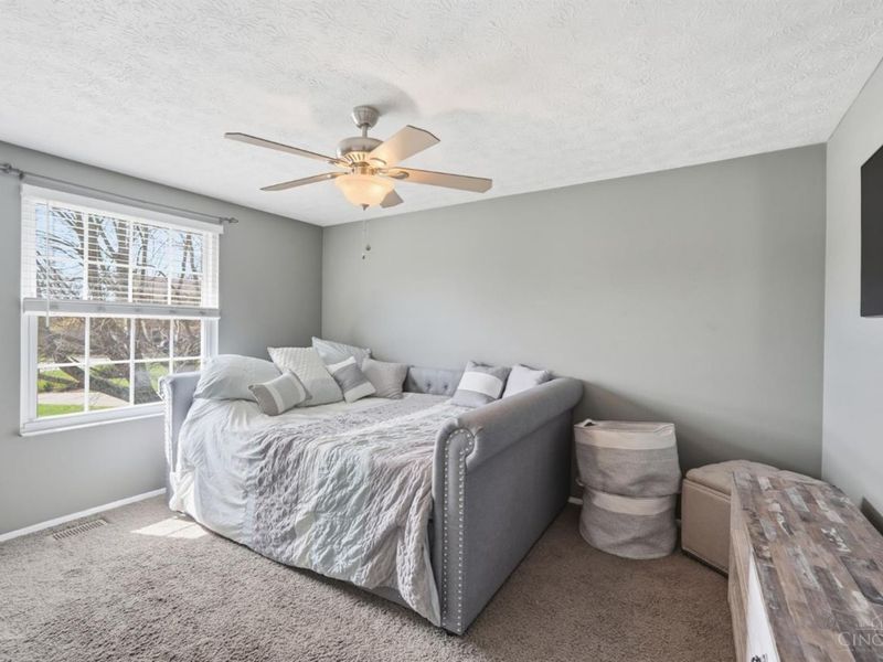 5942 Cedaridge Drive, Green Township, OH 45247 Photo 38