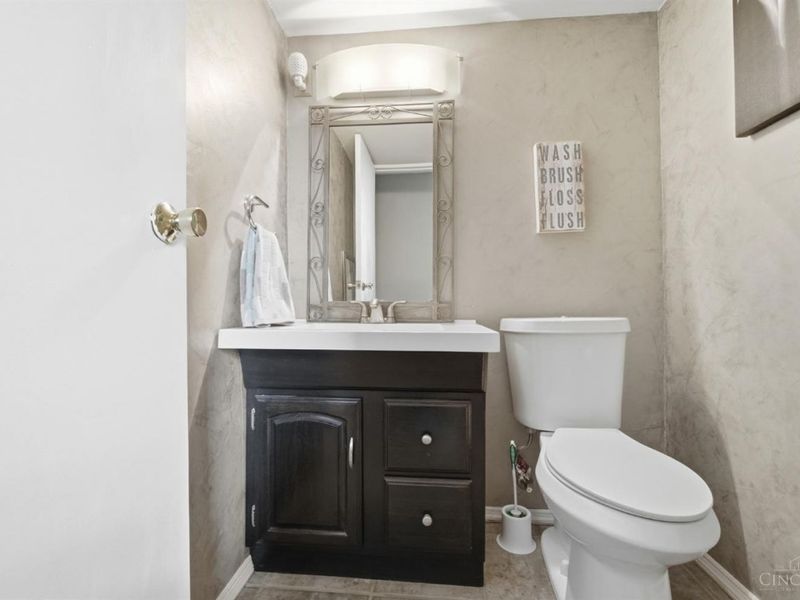 5942 Cedaridge Drive, Green Township, OH 45247 Photo 57