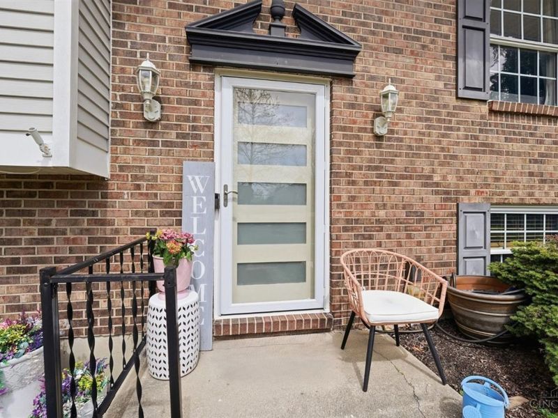 5942 Cedaridge Drive, Green Township, OH 45247 Photo 7