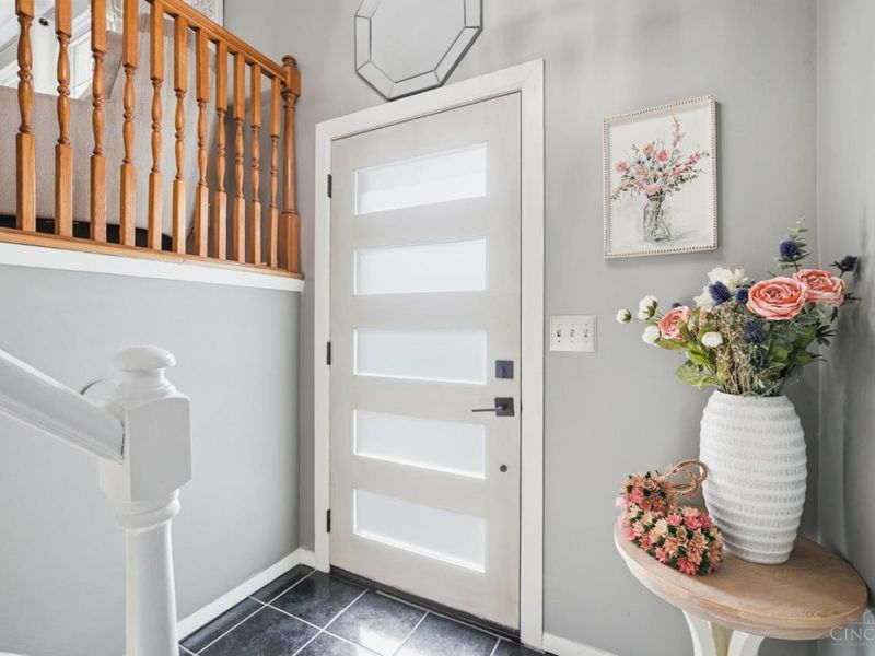 5942 Cedaridge Drive, Green Township, OH 45247 Photo 8