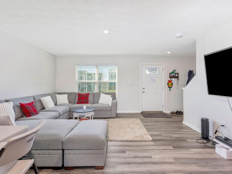 6644 Rivulet Dr, Middletown, OH 45042 Photo 12