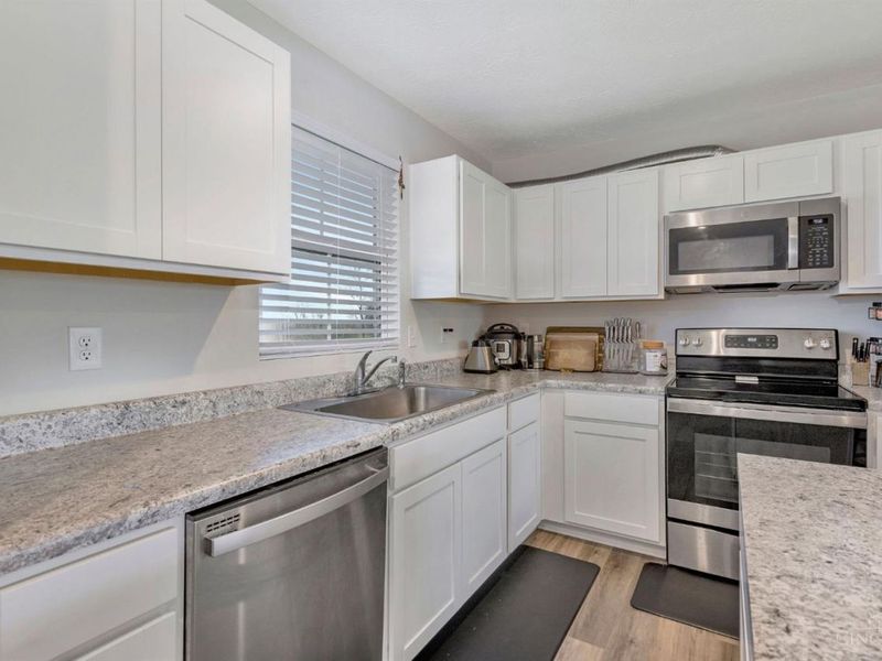 6644 Rivulet Dr, Middletown, OH 45042 Photo 5