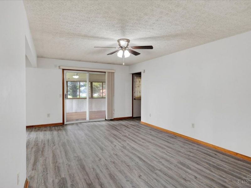 126 Kent Lane, Pee Pee Twp, OH 45690 Photo 10