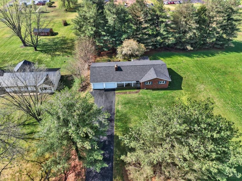 126 Kent Lane, Pee Pee Twp, OH 45690 Photo 3