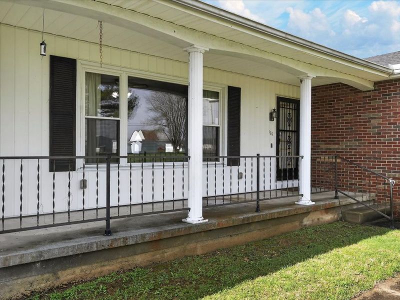 126 Kent Lane, Pee Pee Twp, OH 45690 Photo 4