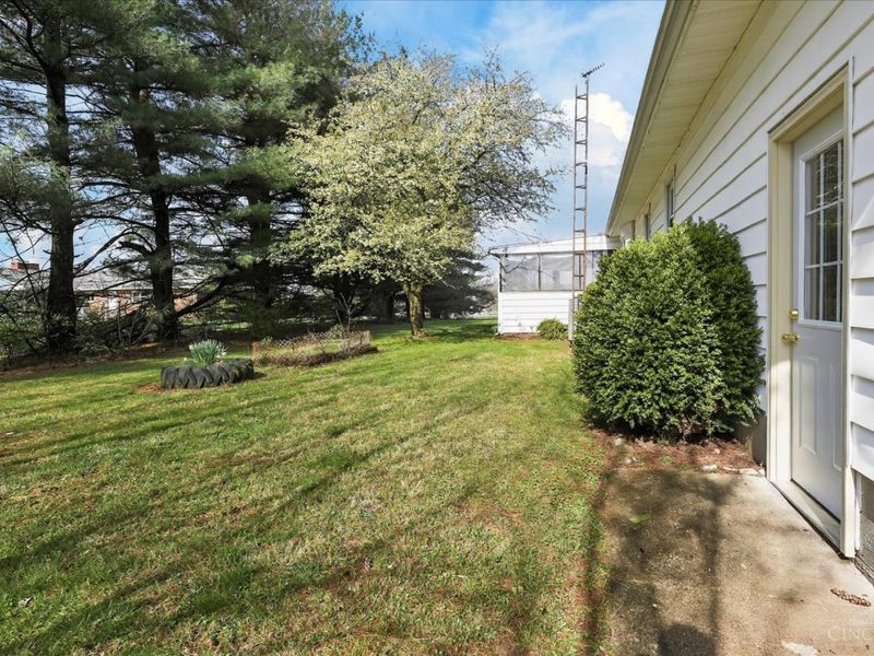 126 Kent Lane, Pee Pee Twp, OH 45690 Photo 40