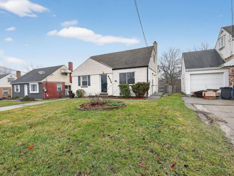 8634 Daly Road, Springfield Twp., OH 45231 Photo 3