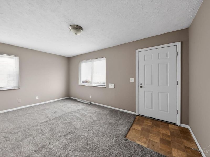 8634 Daly Road, Springfield Twp., OH 45231 Photo 4