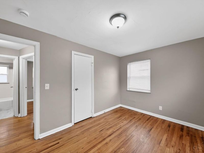 1947 W North Bend Road, Cincinnati, OH 45224 Photo 18