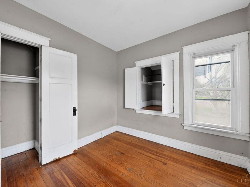 493 Pedretti Avenue, Delhi Twp, OH 45238 Photo 14