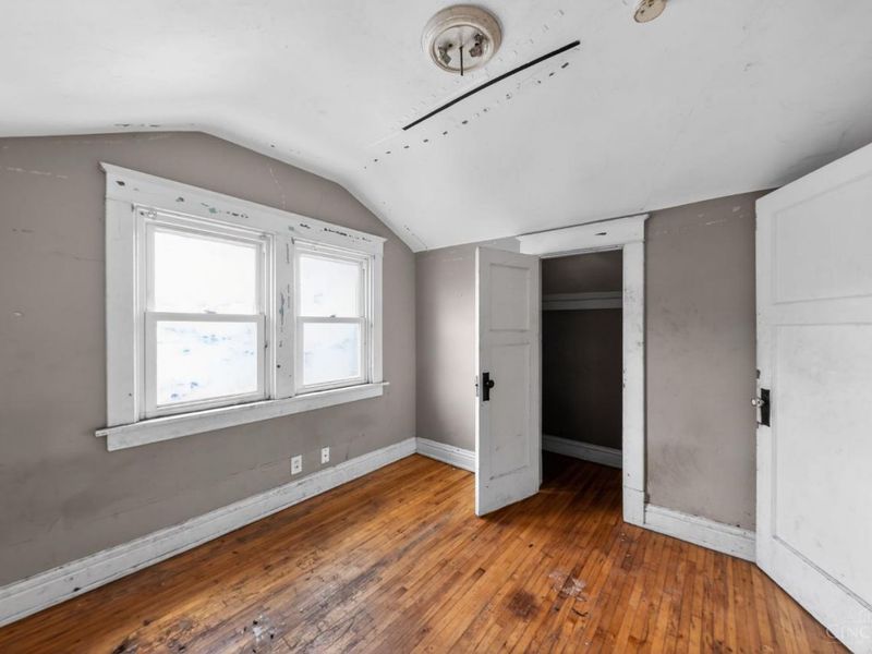 493 Pedretti Avenue, Delhi Twp, OH 45238 Photo 16