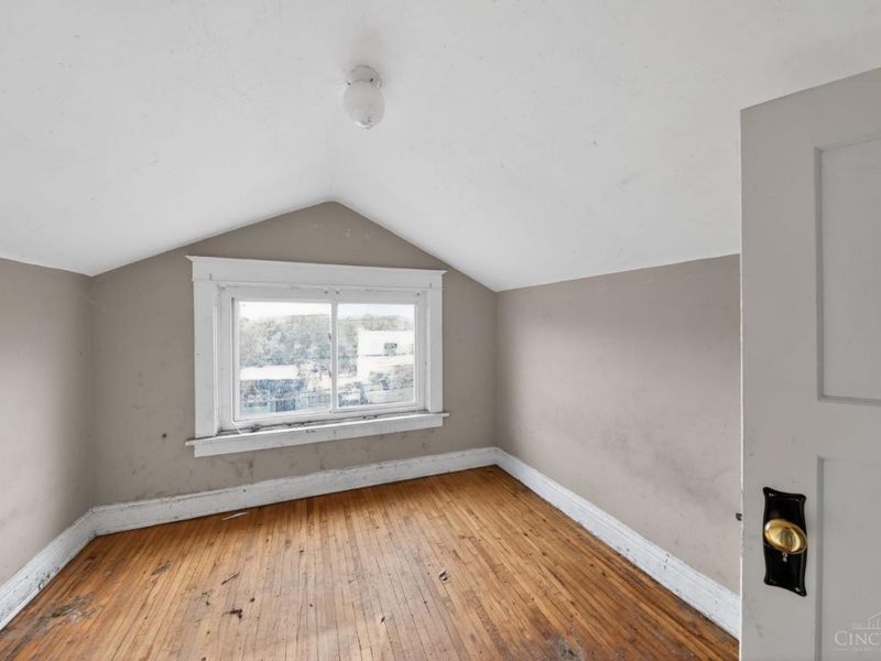 493 Pedretti Avenue, Delhi Twp, OH 45238 Photo 20