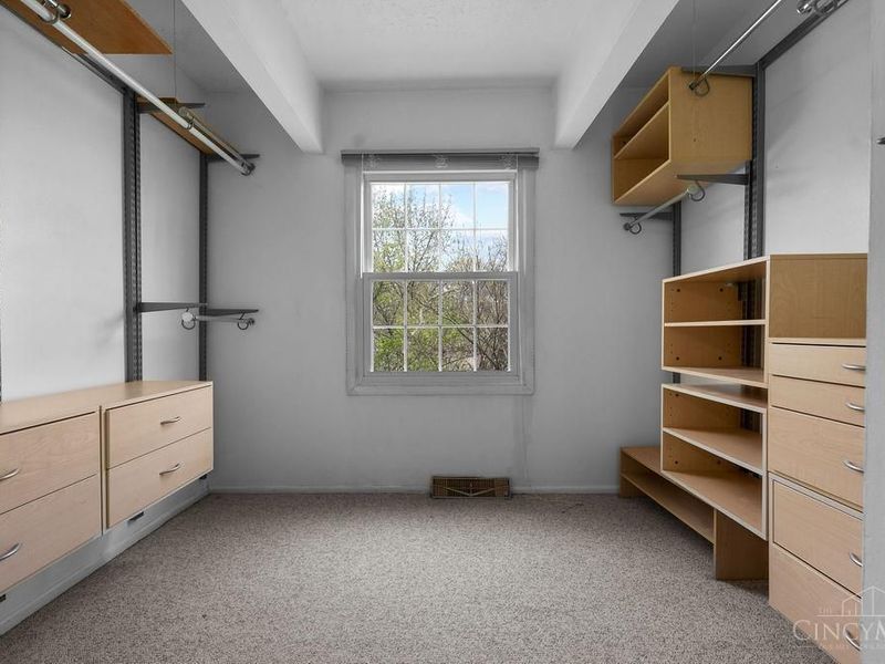 805 Weymouth Court, Cincinnati, OH 45240 Photo 10