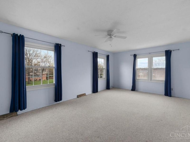 805 Weymouth Court, Cincinnati, OH 45240 Photo 8