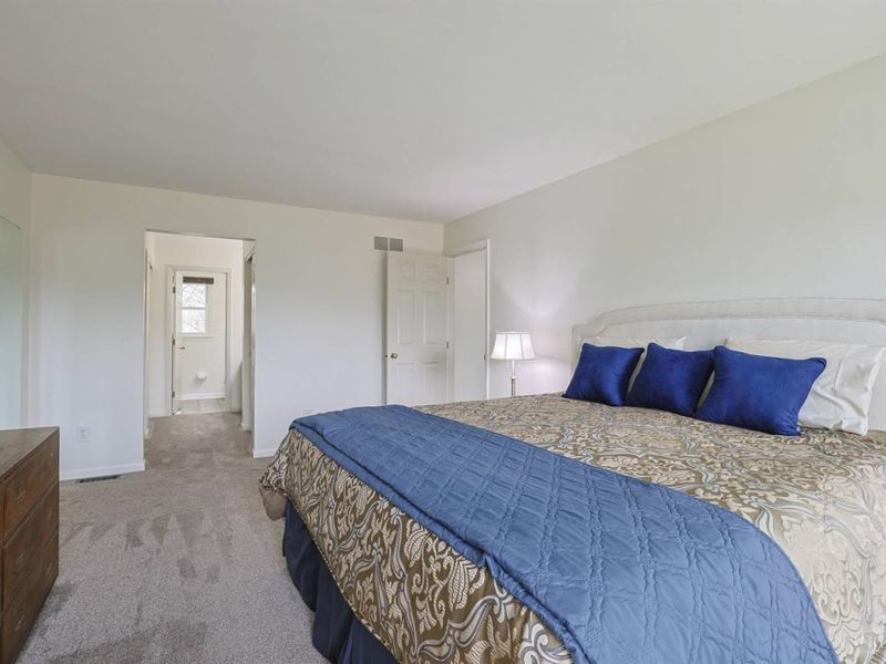 818 Genenbill Drive, Delhi Twp, OH 45238 Photo 18