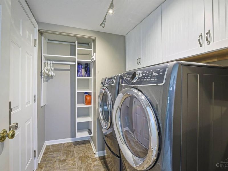 818 Genenbill Drive, Delhi Twp, OH 45238 Photo 27