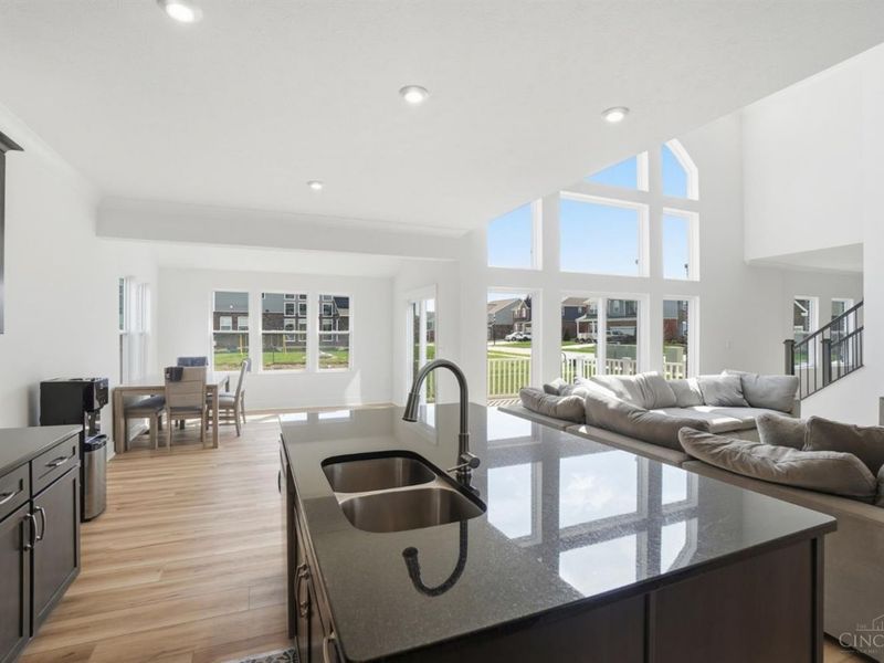 5900 Carriage Meadows Drive, Liberty Township, OH 45011 Photo 2