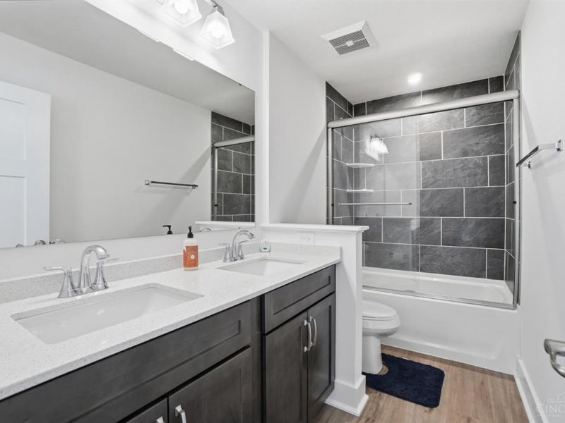 5900 Carriage Meadows Drive, Liberty Township, OH 45011 Photo 21