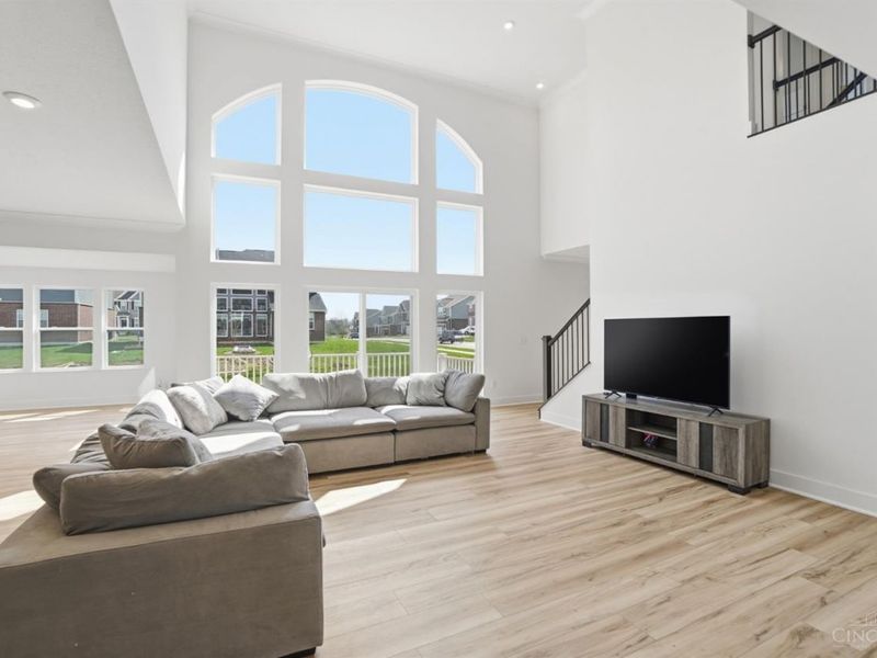 5900 Carriage Meadows Drive, Liberty Township, OH 45011 Photo 3