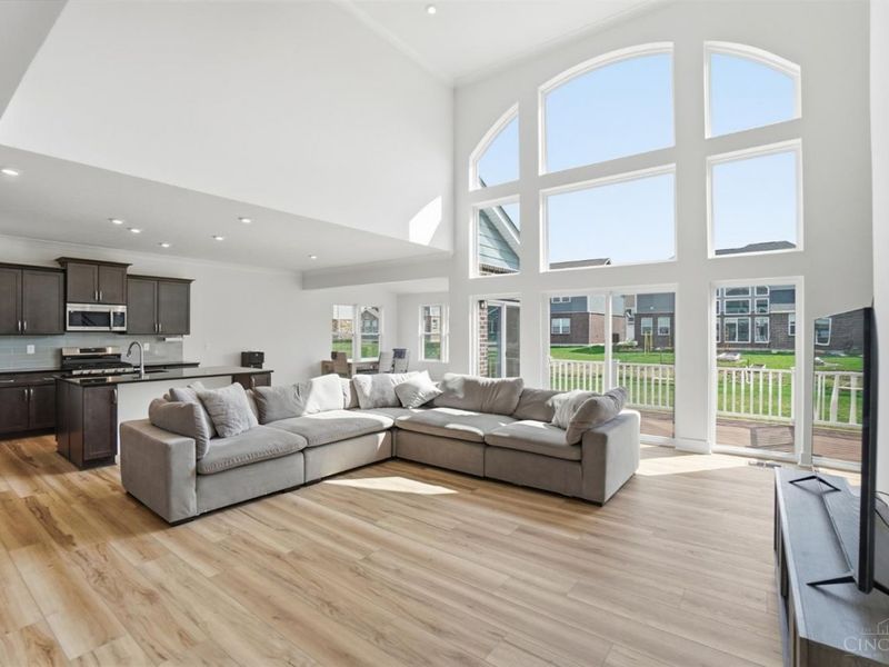 5900 Carriage Meadows Drive, Liberty Township, OH 45011 Photo 4