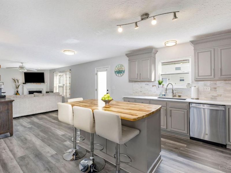 6046 Driftwood Court, Hamilton Twp, OH 45039 Photo 11