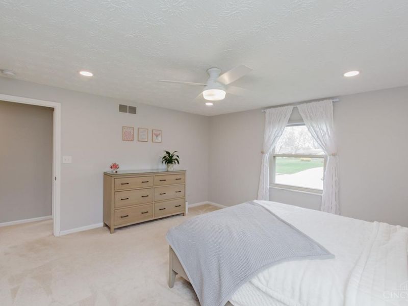 9043 Academy View Court, Washington Township, OH 45458 Photo 35