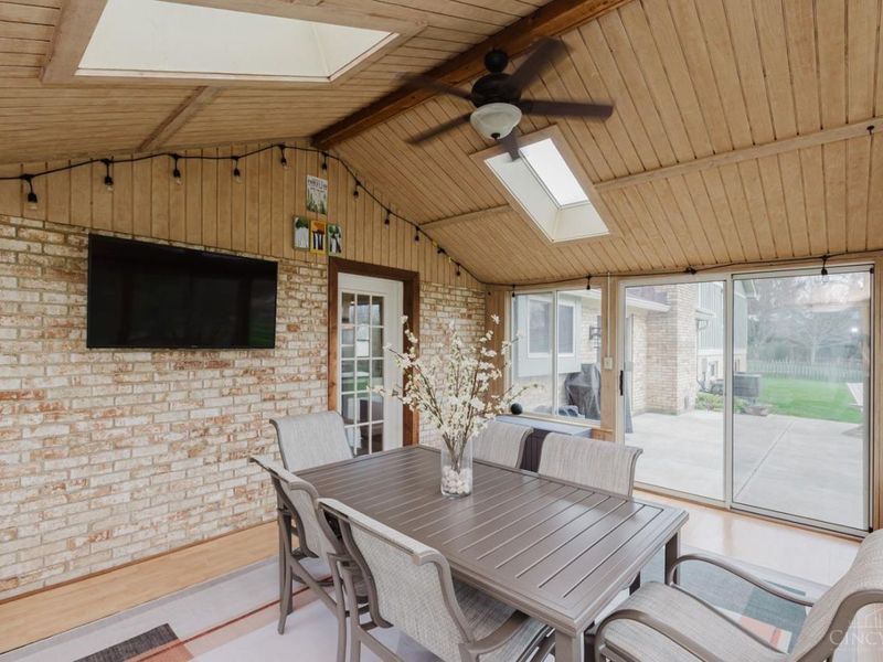 9043 Academy View Court, Washington Township, OH 45458 Photo 43