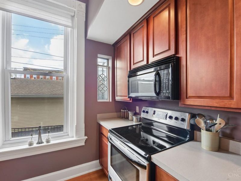 1931 Bigelow, Cincinnati, OH 45219 Photo 15