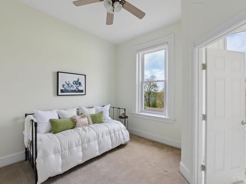 1931 Bigelow, Cincinnati, OH 45219 Photo 23