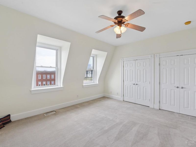 1931 Bigelow, Cincinnati, OH 45219 Photo 37