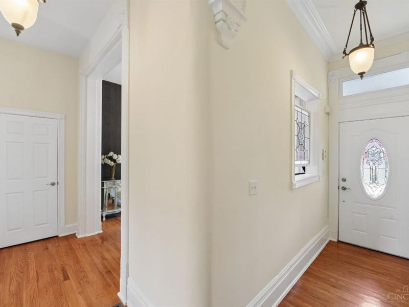 1931 Bigelow Street, Cincinnati, OH 45219 Photo 4
