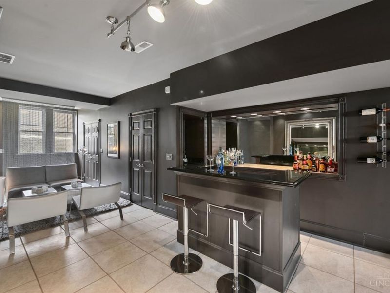 1931 Bigelow, Cincinnati, OH 45219 Photo 45